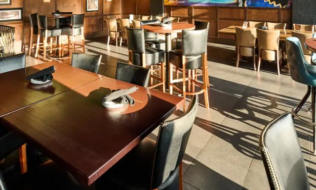 Bar Louie - Orlando UCF