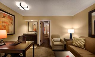 Embassy Suites-Phoenix/Tempe