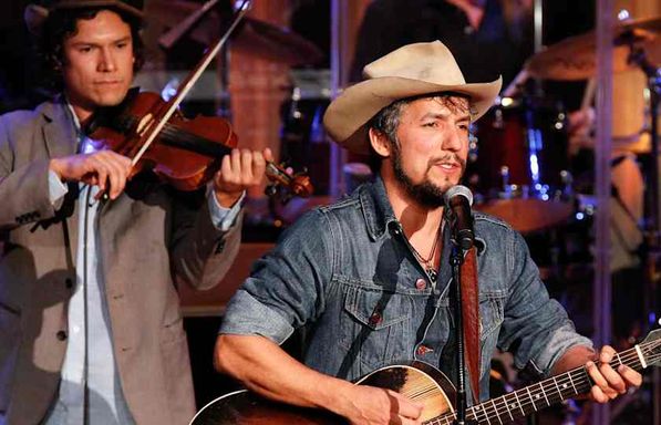 Cruz Contreras & The Black Lillies