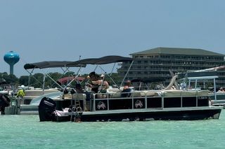 Pontoon Rental at Crab Island, Destin, Florida