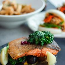 75 West Coast Grill - Vancouver Airport Marriott