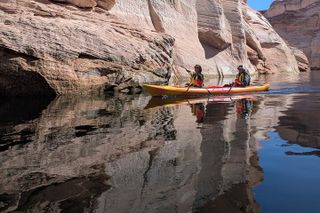 Antelope Canyon Lake Powell Guided Kayaking and Hike Tour