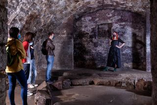 Underground Vaults Walking Tour in Edinburgh Old Town