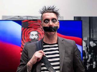 Tape Face