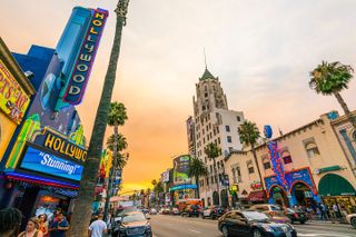 Hollywood and Celebrity Homes Bus Tour