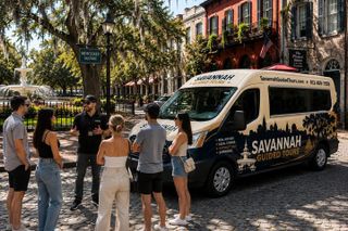 Savannah Historical Guided Open-Air Minibus Cruiser- Free Parking
