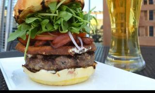 Tin Cup Sports Grill - Oakville