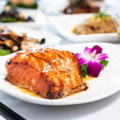 Harborview Restaurant & Bar