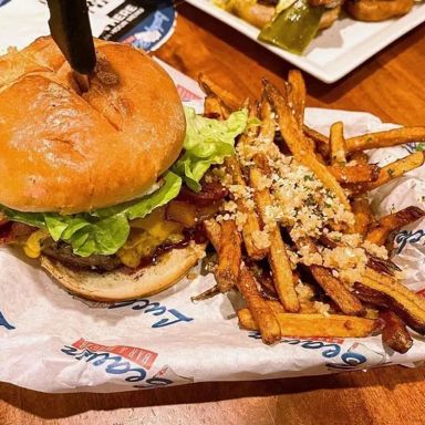 Lucky Beaver Bar & Burger