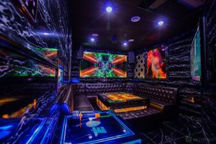 Room 3 (Large Room） at ET KTV