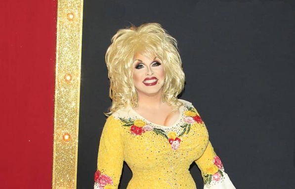 Diva Royale Drag Queen Show Phoenix, AZ - Weekly Drag Queen Shows