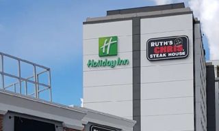 Ruth's Chris Steak House - Toronto Airport