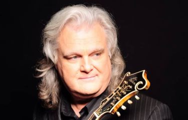 Ricky Skagggs and the Kentucky Thunder Christmas Show