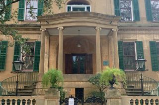 Ghosts of Savannah Self-Guided Haunted Audio Tour App/EMF Reader