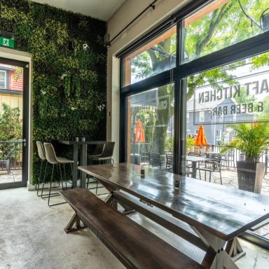Craft Kitchen & Beer Bar