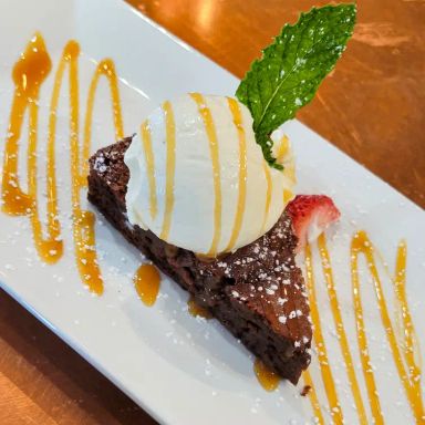 D.H. Lescombes Winery & Bistro - Albuquerque