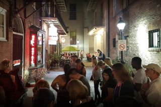 Pub Crawl: New Orleans' Finest Haunted Pub Tour