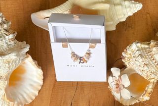 Maui Jewelry Making Class with Puka Shells and Pearls