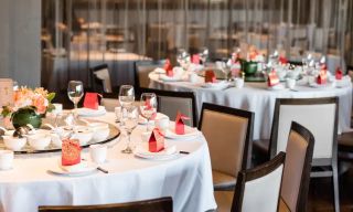 Harborview Restaurant & Bar