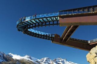 Columbia Icefield, Crowfoot Glacier and Bow ,Peyto Lake Tour