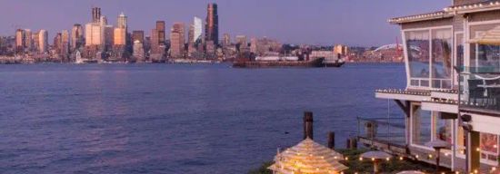 Salty's on Alki Beach