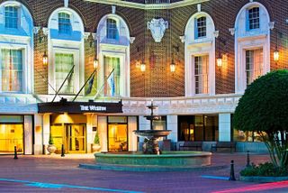 Paranormal Walking Tour by Greenville Ghost Tours