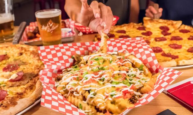 High Rollers Pizza & Craft Beer