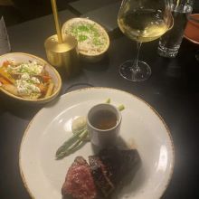 Derrick's Steakhouse