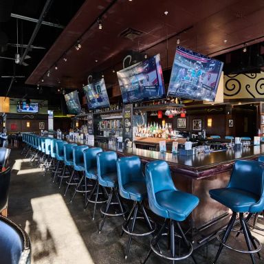 Bar Louie - Orlando UCF