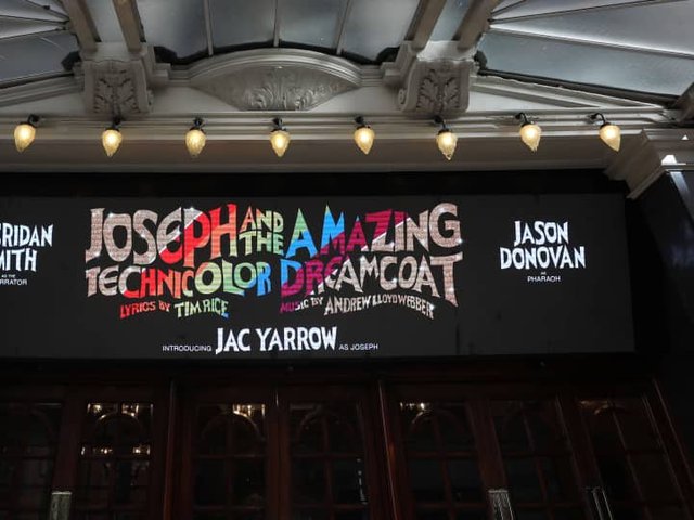 Joseph And The Amazing Technicolor Dreamcoat