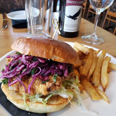 The Vines Restaurant - Cooper's Hawk Vineyards