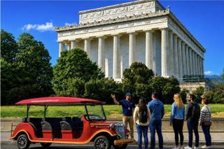 Washington DC's Monuments & US History Guided E-Cart Tour