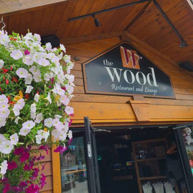 The Wood Restaurant & Lounge