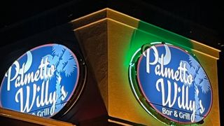 Palmetto Willy's Bar & Grill