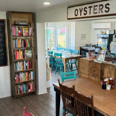 Tide & Tales Bistro and Bookstore