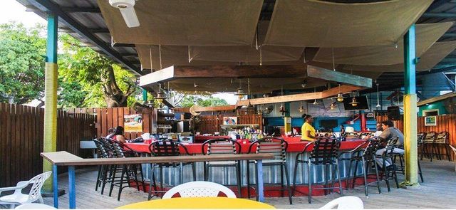 The Deck: DJ Archie's Old Skool Night
