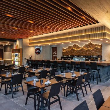 Hachi Sushi