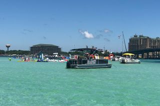 Gilligans 12 Passenger Pontoon Rental Departing Destin Harbor
