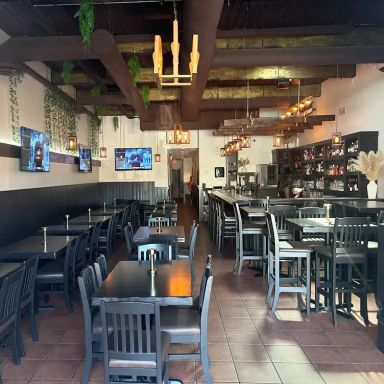 BiRA 17 | BAR + KITCHEN