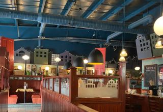 Frank & Gino's