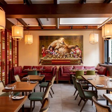 Jumbo Thai Restaurant & Bar