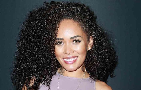 Kreesha Turner - CKUA Radio Stage - Premium Tent