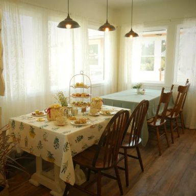 Paisley’s Tea Room
