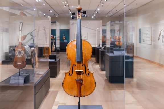 Stradivarius and the Golden Age of Violins and Guitars Exhibit