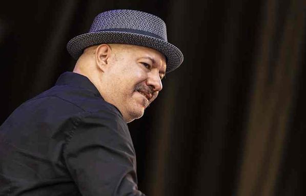 Oz Noy Trio featuring Dave Weckl and Brian Charette