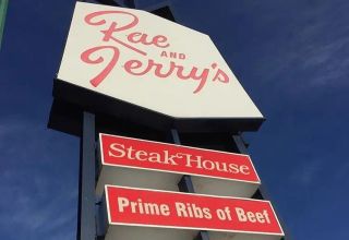 Rae & Jerry's Steakhouse