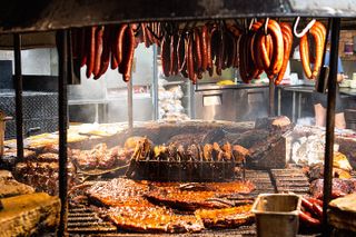 From Austin: Hill Country BBQ & Wine Shuttle