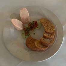 Bistro Daisy