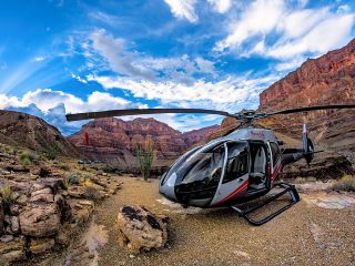 Grand Canyon Deluxe Helicopter Tour with Landing from Las Vegas