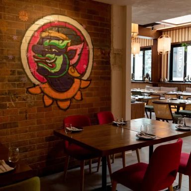 Jumbo Thai Restaurant & Bar